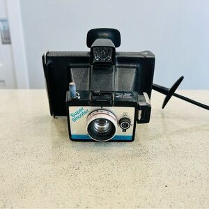 Vintage Polaroid Super Shooter Land Camera~untested~Needs Film & Batteries